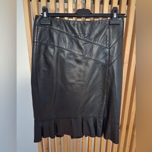 Danier Black Leather Skirt Size 6